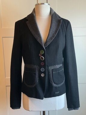 Desigual funky wool blazer with multiple buttons and patches